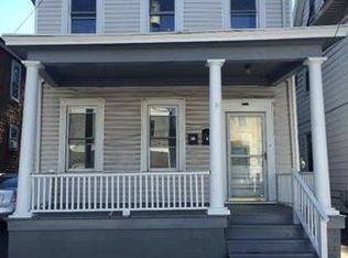 204 Hamilton St, New Brunswick, NJ 08901