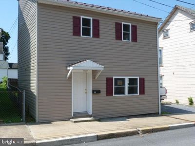 48 E North St, Waynesboro, PA, 17268