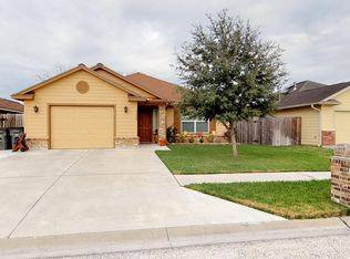 3408 Swan Dr, Victoria, TX 77901