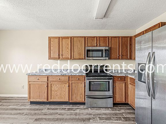 3rd image of 7941 States Bend Dr