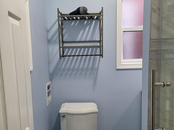5th image of 1817 Mifflin St