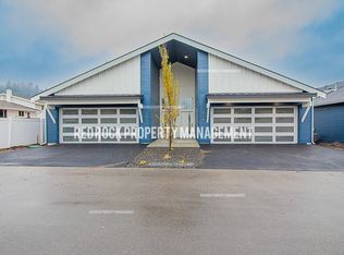710 E Crescent Dr #1, Greenacres, WA 99016