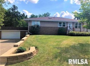 14939 E Washaki Rd, Canton, IL 61520