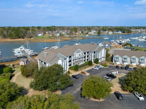 1003 High Dunes Quay APT 102, Hampton, VA 23664