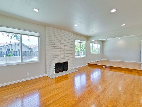 5th image of 12801 Glen Brae Dr