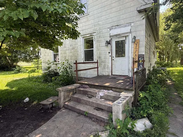 117 E Superior St, Chapin, IL 62628