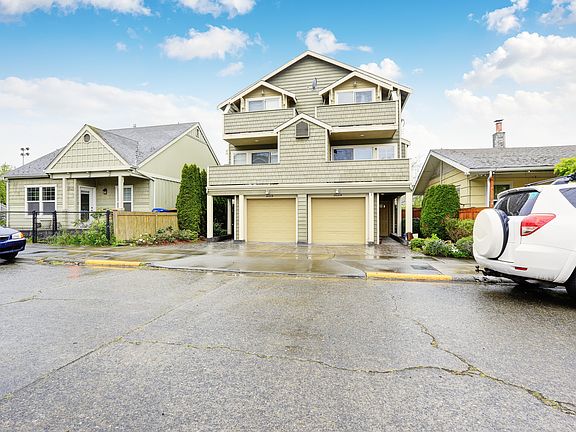 2nd image of 2621 A Marine Ave SW