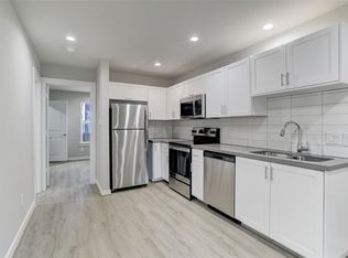 645 E 11th 1/2 St #1, Houston, TX 77008