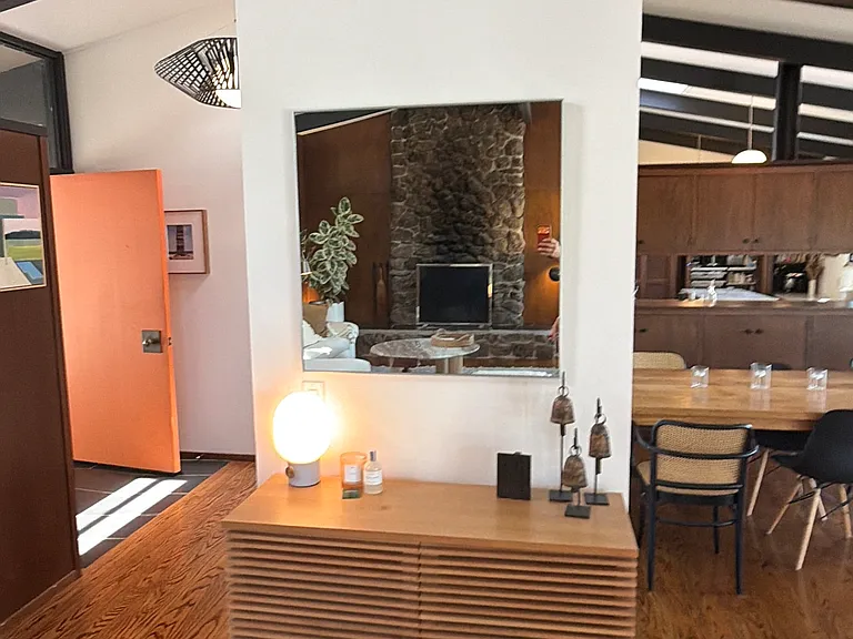 12 Stanton Way — Photo 2