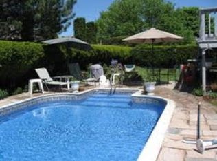 81 Surrey Ln, West Warwick, RI 02893