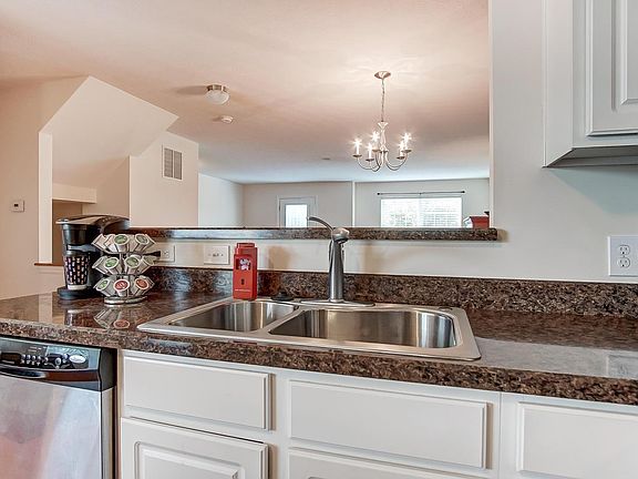 3rd image of 5892 Passage Creek Dr
