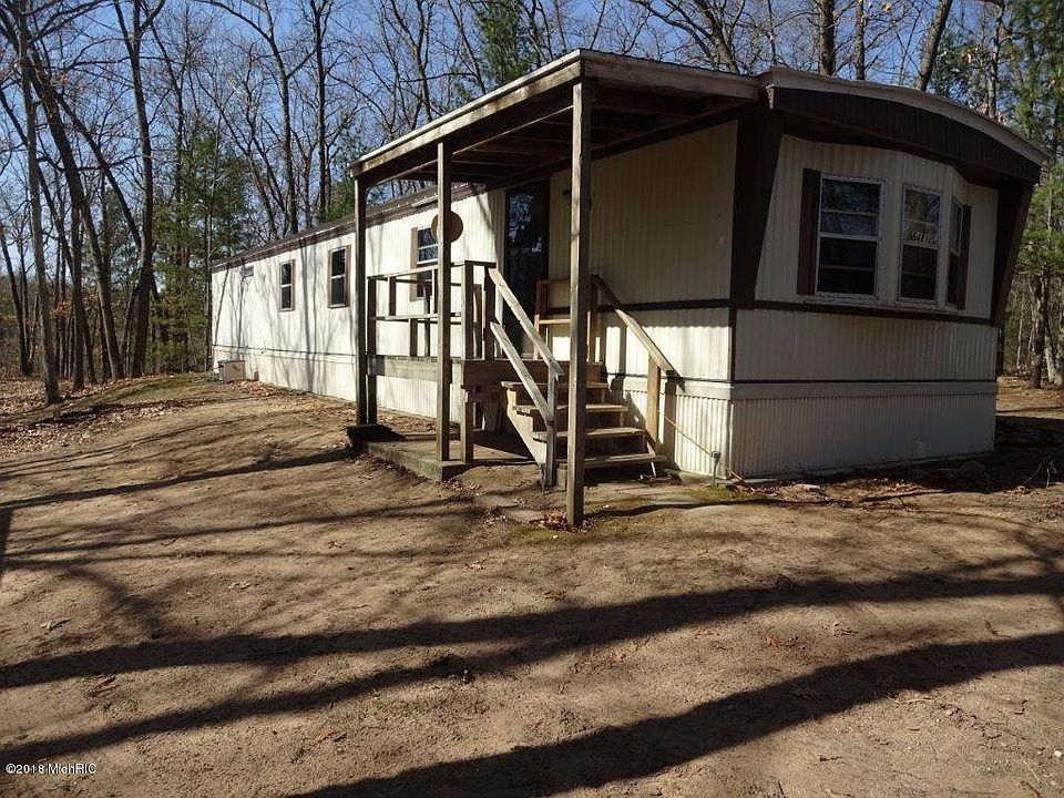 1st image of 8481 S Vista Dr