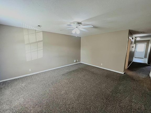 3rd image of 260A Executive Ave
