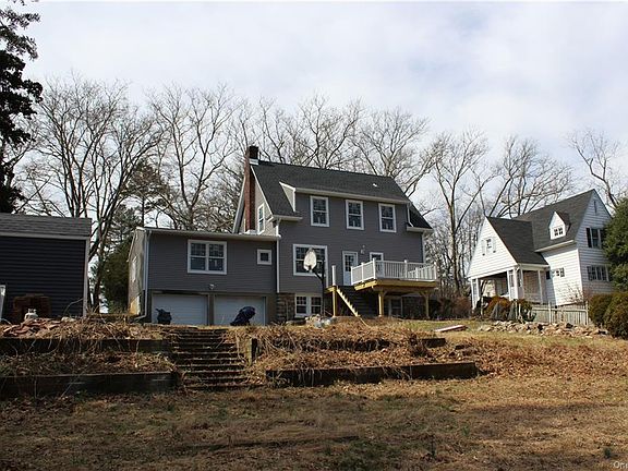 5th image of 78 S Magnolia St