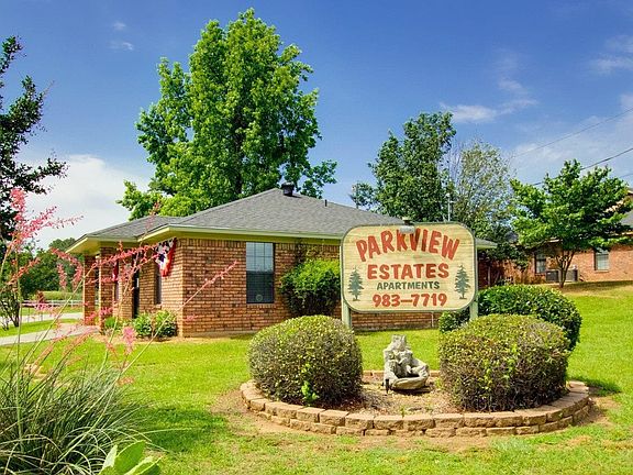 5th image of 200 Parkview Est APT 1