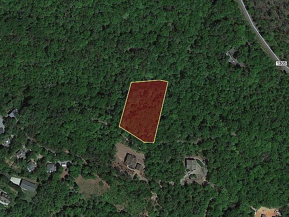 3rd image of Garden Ln