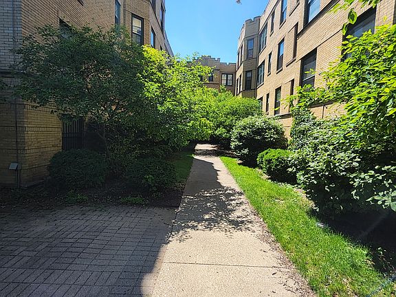 4th image of 6814 S Dorchester Ave APT A2