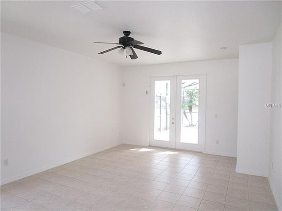 4th image of 4642 Chalfont Dr