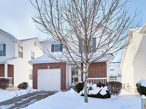 3rd image of 274 Tyndale Dr