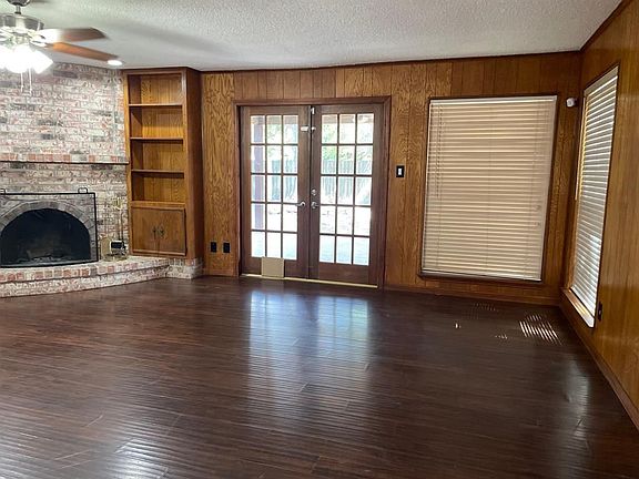 3rd image of 9607 Amberwick Dr
