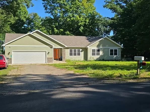 13104 22 Mile Rd, Marshall, MI 49068