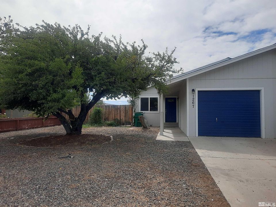 1st image of 1267 Newlands Dr W