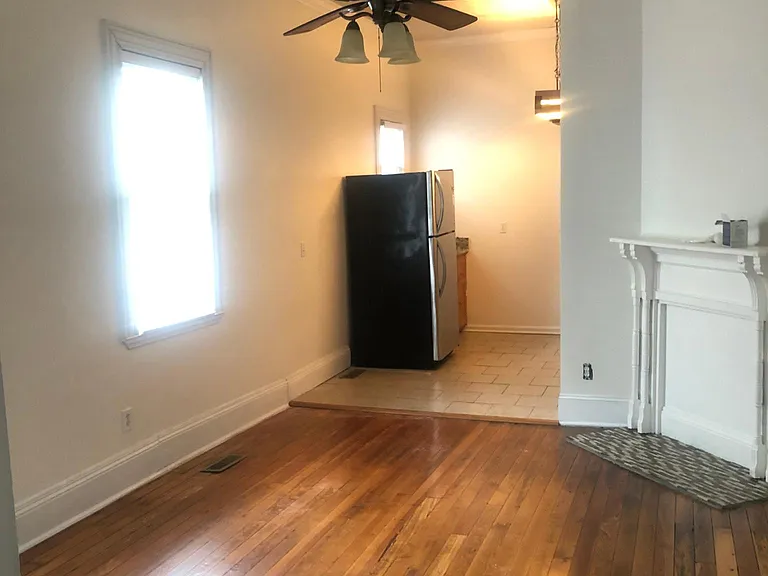 1722 Mitchell Ave — Photo 10