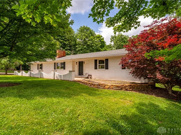 11895 Harris Rd, Germantown, OH 45327