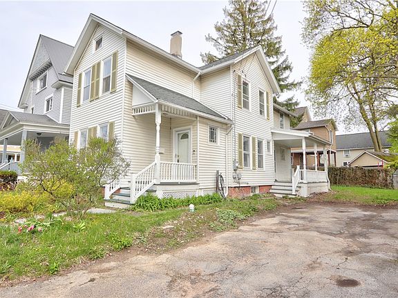 4th image of 282 Washington St