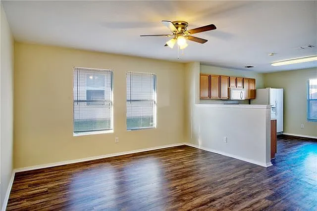 14029 Silkwood Dr — Photo 3
