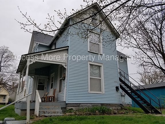 2nd image of 1510 Granville St