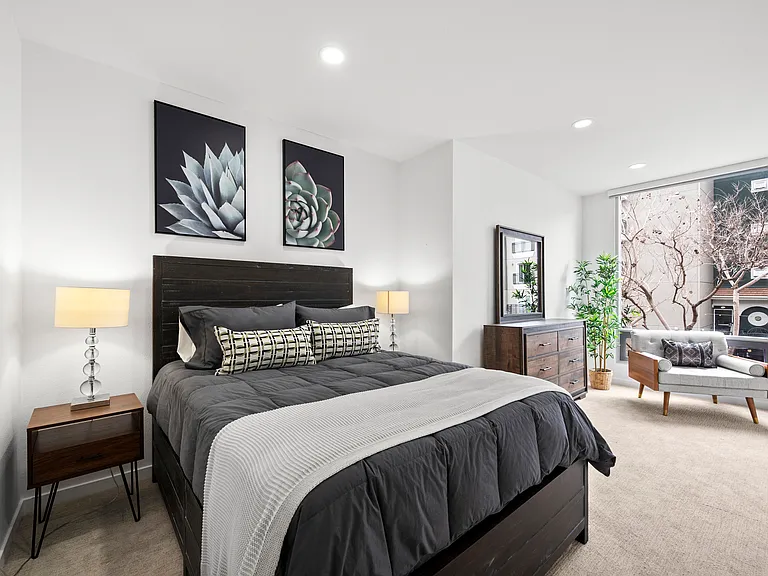 1601 Kettner Blvd #21 — Photo 16