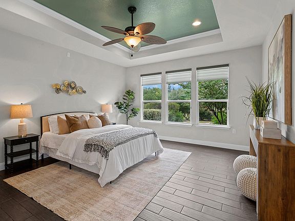 4th image of 402 Old Blue Mountain Ln