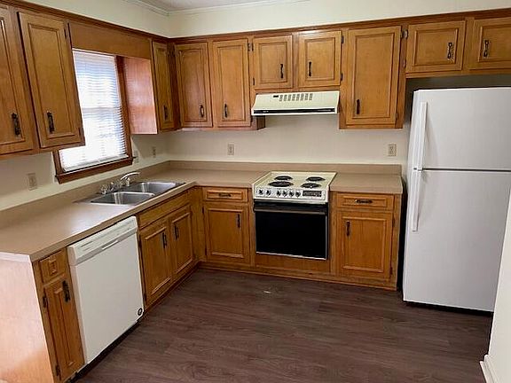 5th image of 39 Althea Cir