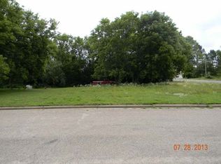 265 Park St #S, Antigo, WI 54409