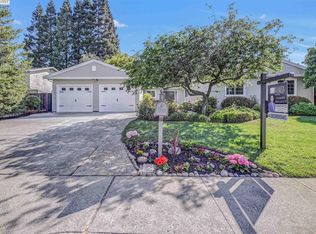 1398 Brookside Dr, Danville, CA 94526