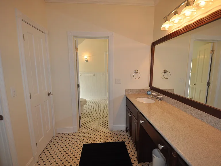 163 Taconic Rd — Photo 43