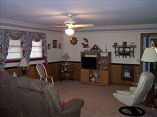 2nd image of 1337 Tremont Cir