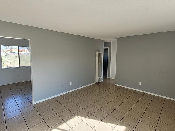 3rd image of 1237 E Airport Dr #B