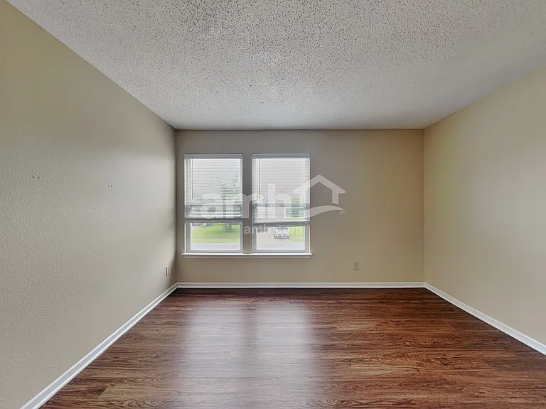 6838 W Stansbury Blvd — Photo 12