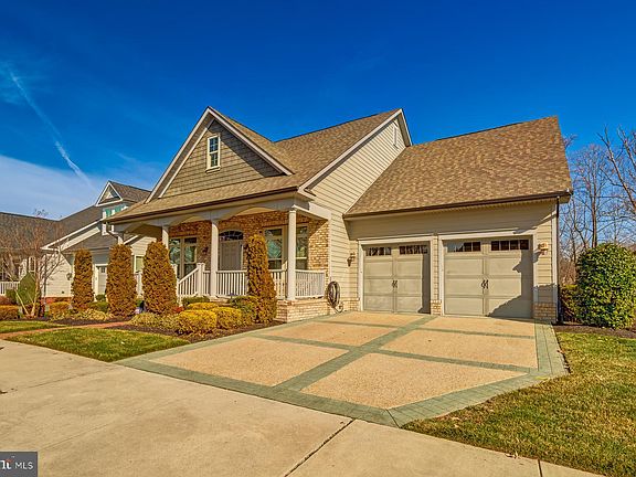 3rd image of 17045 Silver Arrow Dr