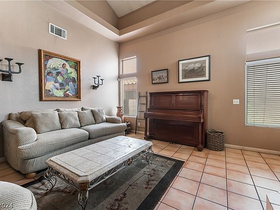 5th image of 7266 Winding Creek Dr