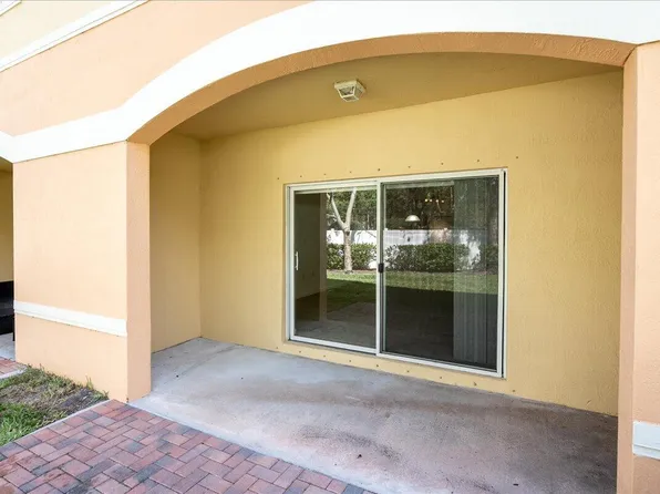 4964 SE Mariner Garden Circle, Stuart, FL 34997