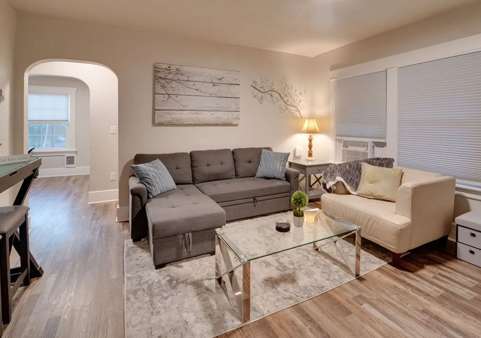 Garland district 1 bedroom apartment (Furnished) — Photo 1