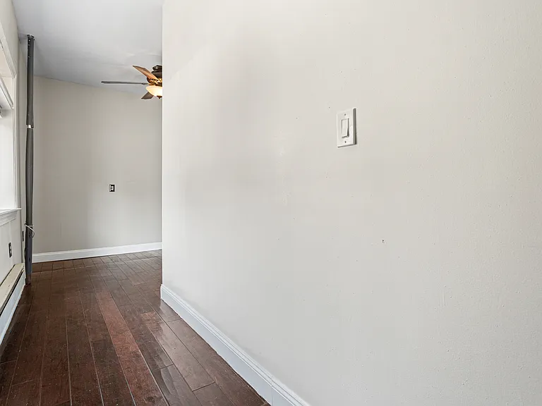 1101 E Palmer St — Photo 3