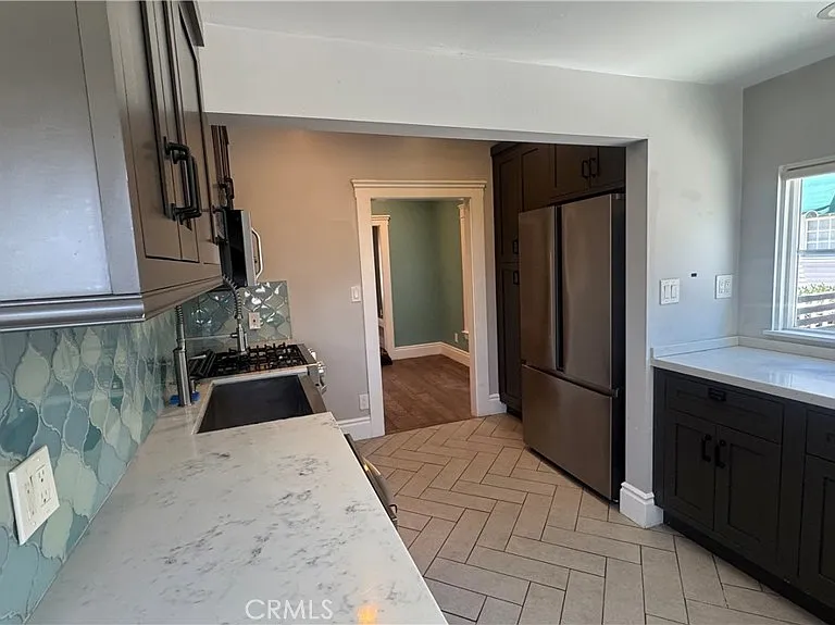 222 S 1st Ave — Photo 9