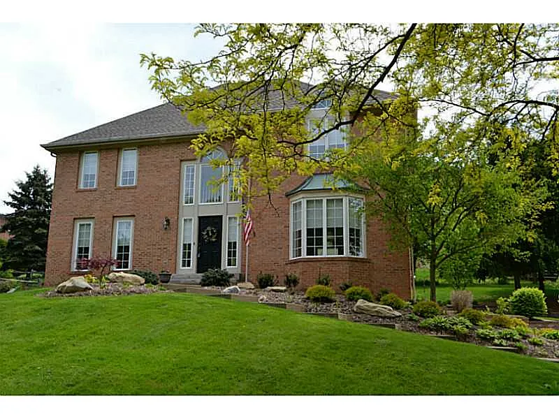1225 Country Oak Dr photo 1