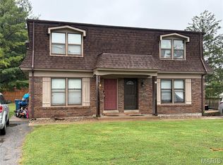 16-18 Carol Dr, Collinsville, IL 62234