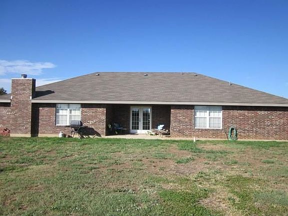 3rd image of 141 Tempest Ln