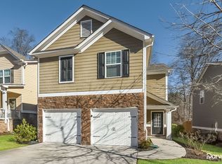607 Royal Crest Ct, Canton, GA 30115